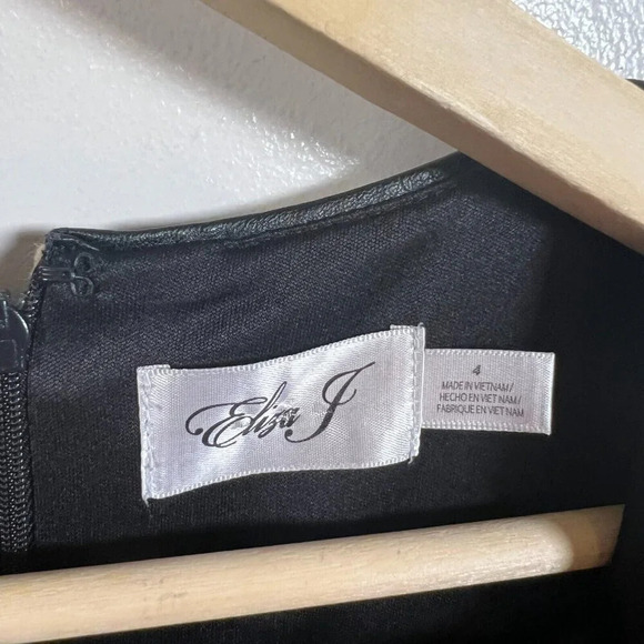 Eliza J Sheath Dress Size 4 Geometric Brown Knee Length Work Office Career Event - Picture 3 of 10